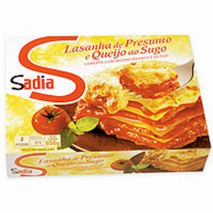 Lasanha SADIA Presunto e Queijo ao Sugo 600g