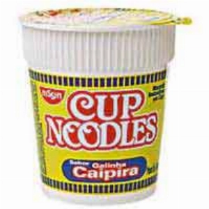 Massa Instantânea NISSIN Cup Noodles de Galinha Caipira 71g