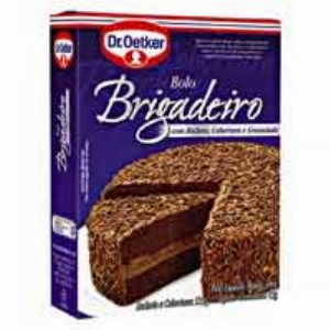 Mistura para Bolo Dr OETKER Brigadeiro com Cobertura, Recheio e Granulado 450g